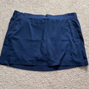 St. John's Bay Deep Blue activewear skort